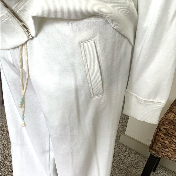 🐠 NWOT Victoria’s Secret Fleece Set 🐠 - Picture 11 of 13